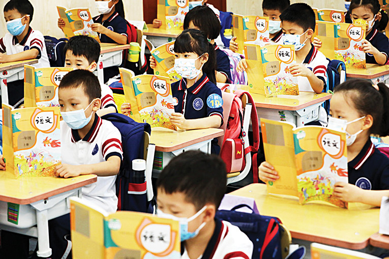Ortu Tiongkok Tetap Ingin Paksa Anak Belajar